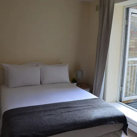 Metrostays - Jervis 66 Apartmán *